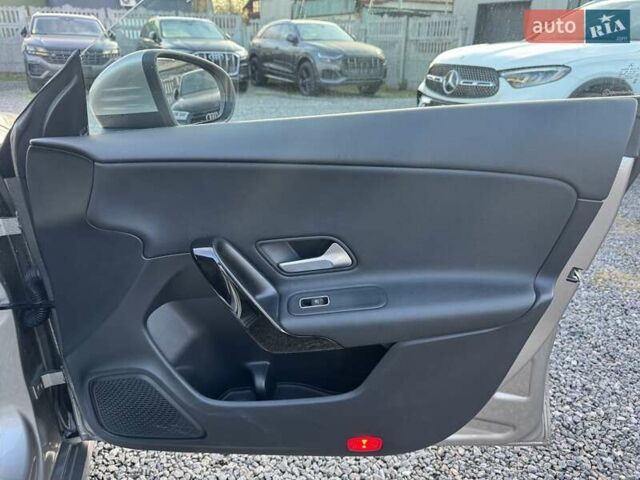 Сірий Мерседес ЦЛА-клас, об'ємом двигуна 1.46 л та пробігом 246 тис. км за 21900 $, фото 13 на Automoto.ua