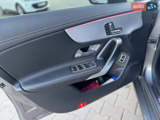 Мерседес ЦЛА-класс 2019 в Черновцах на Automoto.ua Серый Мерседес ЦЛА-класс, объемом двигателя 2 л и пробегом 95 тыс. км за 28000 $, фото 16 на Automoto.ua