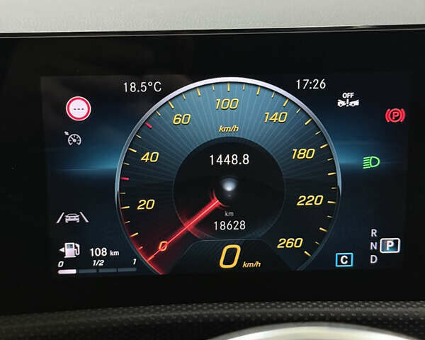 Серый Мерседес ЦЛА-класс, объемом двигателя 2 л и пробегом 18 тыс. км за 43500 $, фото 20 на Automoto.ua