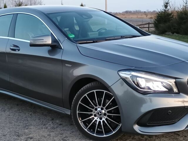 Серый Мерседес ЦЛА-класс, объемом двигателя 0 л и пробегом 195 тыс. км за 15000 $, фото 6 на Automoto.ua