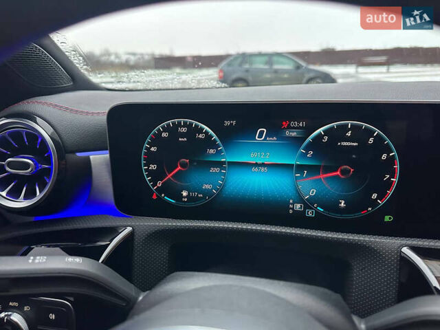 Синий Мерседес ЦЛА-класс, объемом двигателя 1.99 л и пробегом 67 тыс. км за 27899 $, фото 7 на Automoto.ua