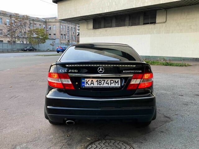 Чорний Мерседес ЦЛЦ 200, об'ємом двигуна 1.8 л та пробігом 186 тис. км за 10100 $, фото 12 на Automoto.ua