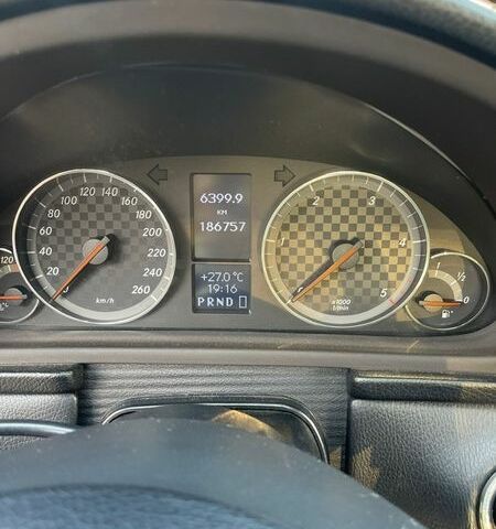 Білий Мерседес ЦЛЦ-клас, об'ємом двигуна 2.1 л та пробігом 187 тис. км за 8100 $, фото 20 на Automoto.ua