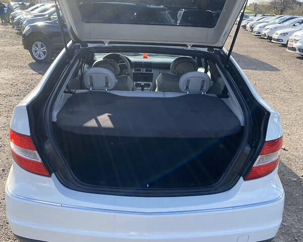 Білий Мерседес ЦЛЦ-клас, об'ємом двигуна 1.8 л та пробігом 172 тис. км за 8300 $, фото 7 на Automoto.ua