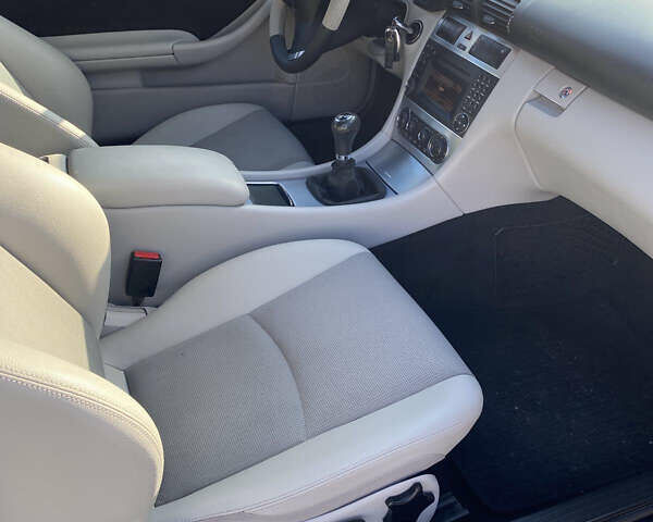 Білий Мерседес ЦЛЦ-клас, об'ємом двигуна 1.8 л та пробігом 172 тис. км за 8300 $, фото 10 на Automoto.ua