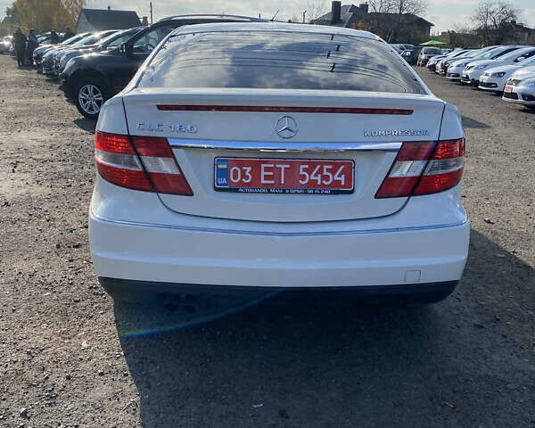 Білий Мерседес ЦЛЦ-клас, об'ємом двигуна 1.8 л та пробігом 172 тис. км за 8300 $, фото 6 на Automoto.ua