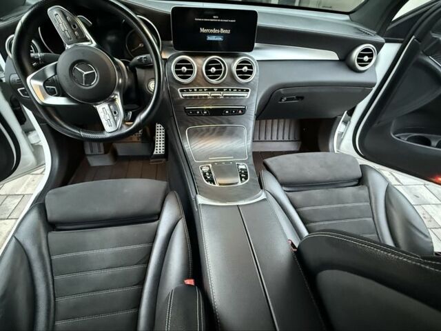 Білий Мерседес ЦЛЦ-клас, об'ємом двигуна 2 л та пробігом 113 тис. км за 1134 $, фото 11 на Automoto.ua