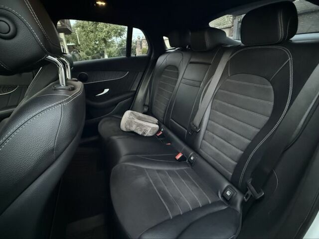 Білий Мерседес ЦЛЦ-клас, об'ємом двигуна 2 л та пробігом 113 тис. км за 1134 $, фото 19 на Automoto.ua