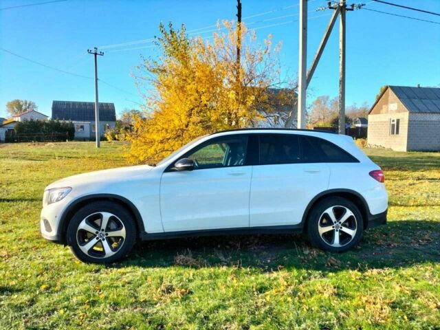 Белый Мерседес ЦЛЦ-класс, объемом двигателя 2.2 л и пробегом 202 тыс. км за 30000 $, фото 8 на Automoto.ua