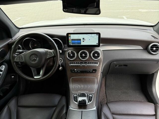 Белый Мерседес ЦЛЦ-класс, объемом двигателя 2.2 л и пробегом 92 тыс. км за 28500 $, фото 5 на Automoto.ua