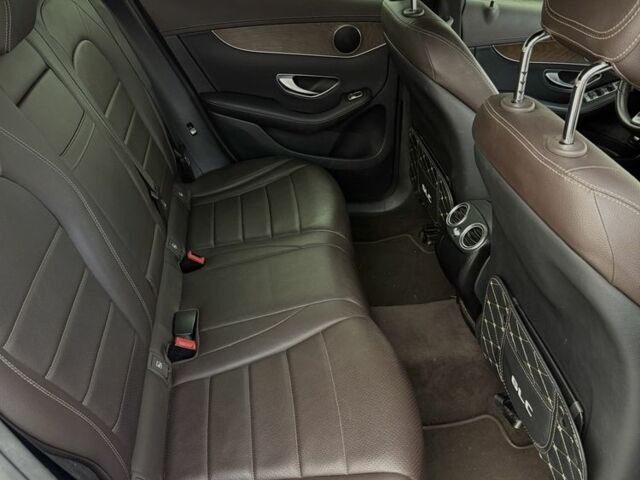 Белый Мерседес ЦЛЦ-класс, объемом двигателя 2.2 л и пробегом 92 тыс. км за 28500 $, фото 6 на Automoto.ua