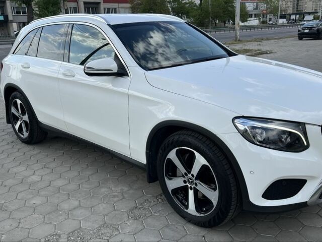 Белый Мерседес ЦЛЦ-класс, объемом двигателя 2.1 л и пробегом 74 тыс. км за 32500 $, фото 6 на Automoto.ua