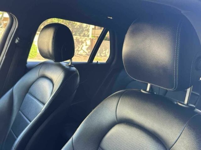 Белый Мерседес ЦЛЦ-класс, объемом двигателя 2 л и пробегом 64 тыс. км за 2400 $, фото 13 на Automoto.ua