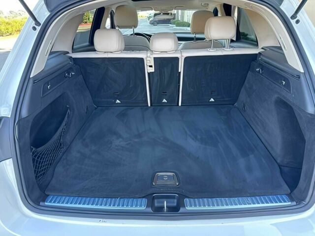 Білий Мерседес ЦЛЦ-клас, об'ємом двигуна 2 л та пробігом 57 тис. км за 8500 $, фото 14 на Automoto.ua