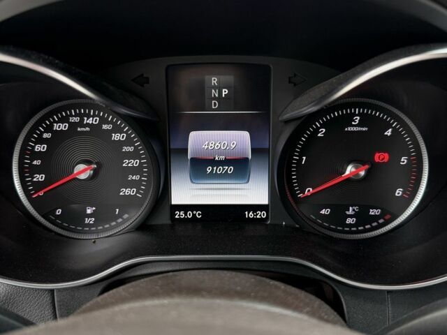 Белый Мерседес ЦЛЦ-класс, объемом двигателя 2.2 л и пробегом 92 тыс. км за 28500 $, фото 4 на Automoto.ua