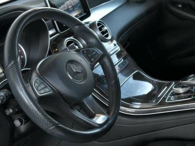 Белый Мерседес ЦЛЦ-класс, объемом двигателя 2 л и пробегом 132 тыс. км за 8000 $, фото 8 на Automoto.ua