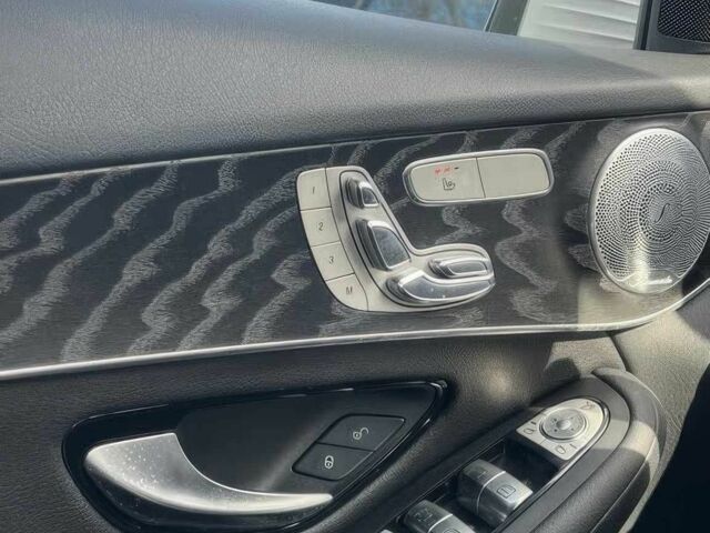 Белый Мерседес ЦЛЦ-класс, объемом двигателя 2 л и пробегом 50 тыс. км за 19300 $, фото 9 на Automoto.ua