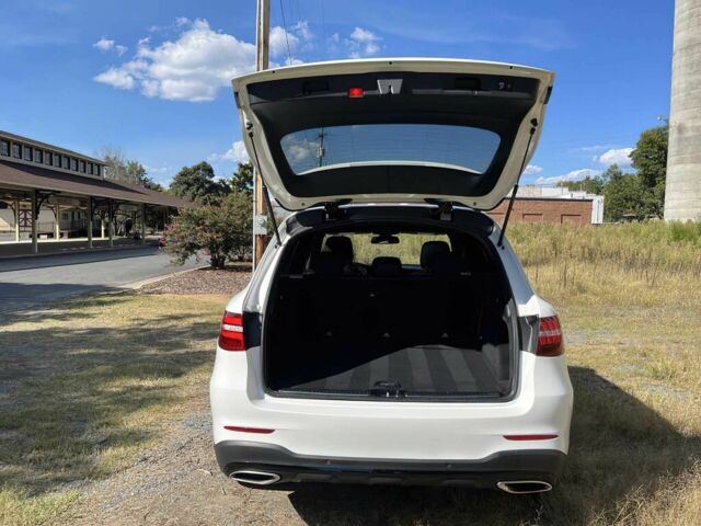 Белый Мерседес ЦЛЦ-класс, объемом двигателя 2 л и пробегом 49 тыс. км за 21000 $, фото 13 на Automoto.ua