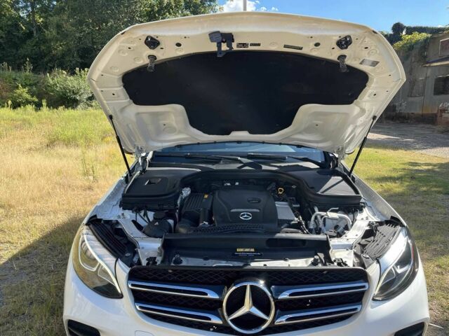 Белый Мерседес ЦЛЦ-класс, объемом двигателя 2 л и пробегом 49 тыс. км за 21000 $, фото 14 на Automoto.ua