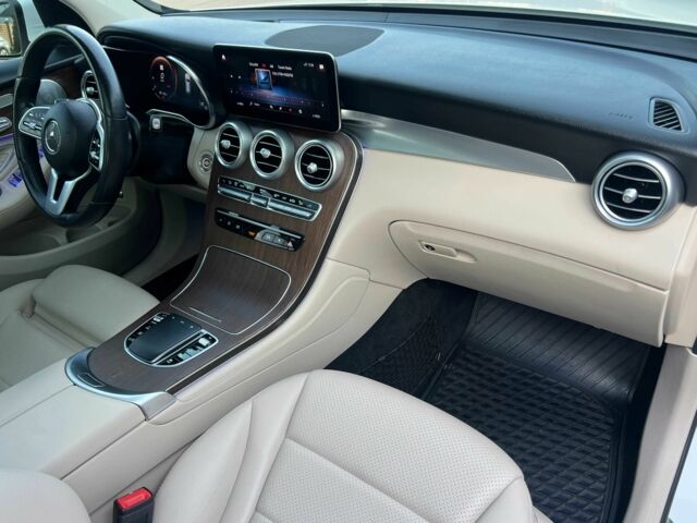 Білий Мерседес ЦЛЦ-клас, об'ємом двигуна 2 л та пробігом 73 тис. км за 36900 $, фото 18 на Automoto.ua