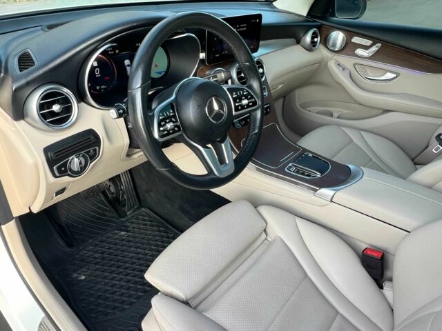 Білий Мерседес ЦЛЦ-клас, об'ємом двигуна 2 л та пробігом 73 тис. км за 36900 $, фото 12 на Automoto.ua