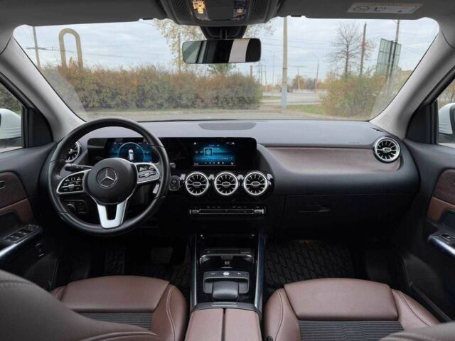 Білий Мерседес ЦЛЦ-клас, об'ємом двигуна 0 л та пробігом 60 тис. км за 24000 $, фото 13 на Automoto.ua