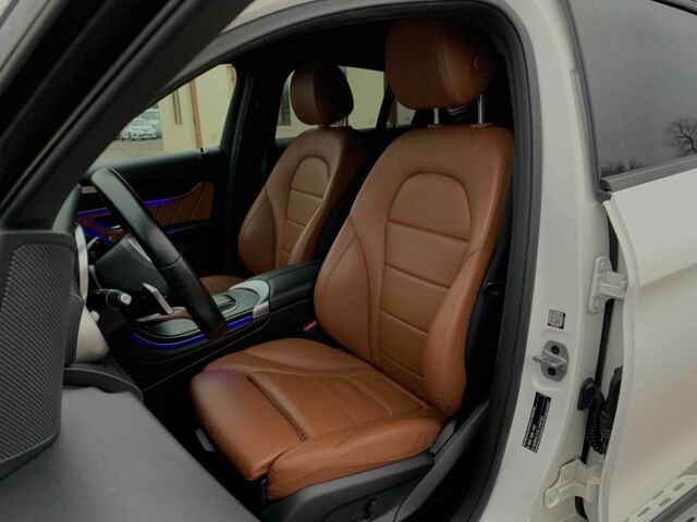 Белый Мерседес ЦЛЦ-класс, объемом двигателя 2 л и пробегом 38 тыс. км за 54999 $, фото 10 на Automoto.ua