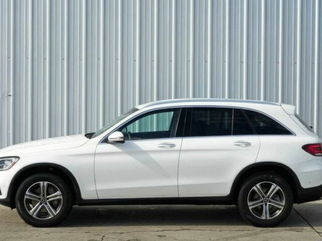 Мерседес ЦЛЦ-класс 2021 в Киеве на Automoto.ua Белый Мерседес ЦЛЦ-класс, объемом двигателя 2 л и пробегом 19 тыс. км за 2400 $, фото 4 на Automoto.ua