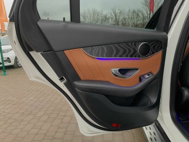 Белый Мерседес ЦЛЦ-класс, объемом двигателя 2 л и пробегом 38 тыс. км за 54999 $, фото 11 на Automoto.ua