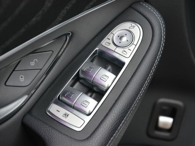 Бежевый Мерседес ЦЛЦ-класс, объемом двигателя 2 л и пробегом 149 тыс. км за 36500 $, фото 13 на Automoto.ua