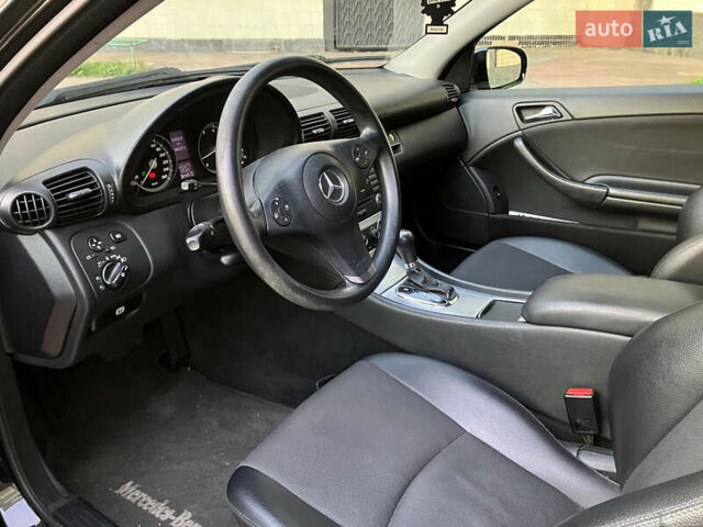 Чорний Мерседес ЦЛЦ-клас, об'ємом двигуна 1.8 л та пробігом 186 тис. км за 10100 $, фото 13 на Automoto.ua