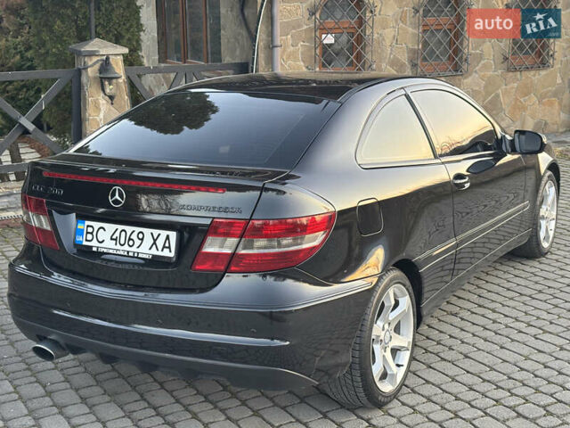 Черный Мерседес ЦЛЦ-класс, объемом двигателя 1.8 л и пробегом 220 тыс. км за 7999 $, фото 13 на Automoto.ua