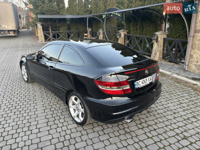 Черный Мерседес ЦЛЦ-класс, объемом двигателя 1.8 л и пробегом 220 тыс. км за 7999 $, фото 27 на Automoto.ua