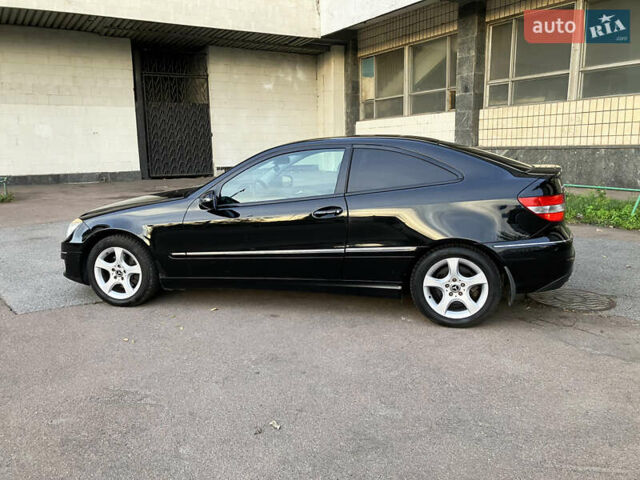 Чорний Мерседес ЦЛЦ-клас, об'ємом двигуна 1.8 л та пробігом 186 тис. км за 10100 $, фото 19 на Automoto.ua