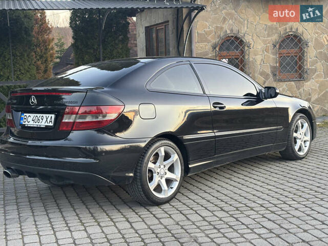 Черный Мерседес ЦЛЦ-класс, объемом двигателя 1.8 л и пробегом 220 тыс. км за 7999 $, фото 14 на Automoto.ua