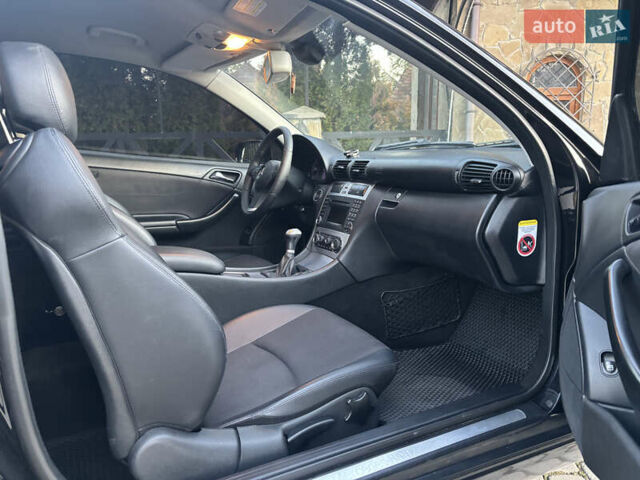 Черный Мерседес ЦЛЦ-класс, объемом двигателя 1.8 л и пробегом 220 тыс. км за 7999 $, фото 20 на Automoto.ua