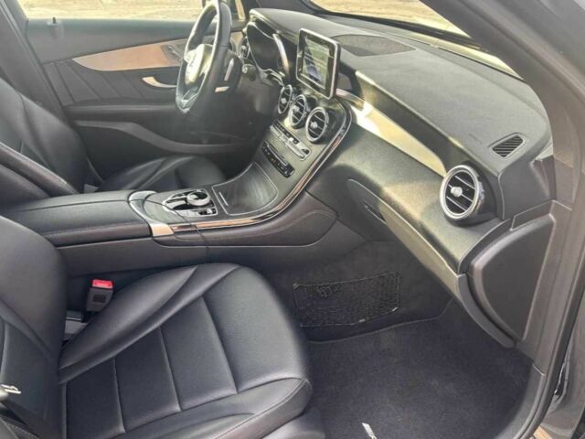 Черный Мерседес ЦЛЦ-класс, объемом двигателя 2 л и пробегом 131 тыс. км за 19600 $, фото 12 на Automoto.ua