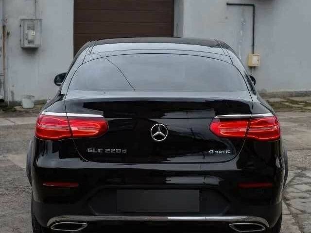 Мерседес ЦЛЦ-клас 2018 у Вінниці на Automoto.ua Чорний Мерседес ЦЛЦ-клас, об'ємом двигуна 2.2 л та пробігом 88 тис. км за 26000 $, фото 4 на Automoto.ua