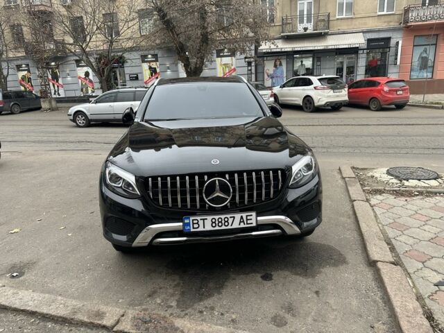 Чорний Мерседес ЦЛЦ-клас, об'ємом двигуна 2 л та пробігом 115 тис. км за 25000 $, фото 1 на Automoto.ua