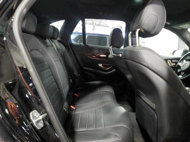 Черный Мерседес ЦЛЦ-класс, объемом двигателя 2 л и пробегом 67 тыс. км за 6800 $, фото 10 на Automoto.ua