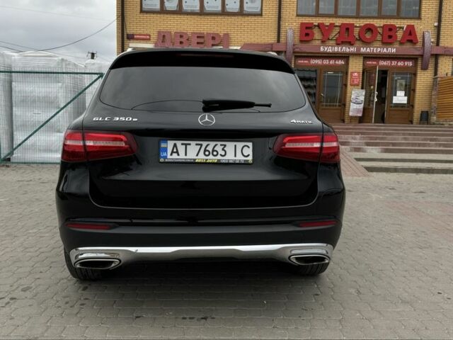 Черный Мерседес ЦЛЦ-класс, объемом двигателя 2 л и пробегом 48 тыс. км за 33500 $, фото 2 на Automoto.ua