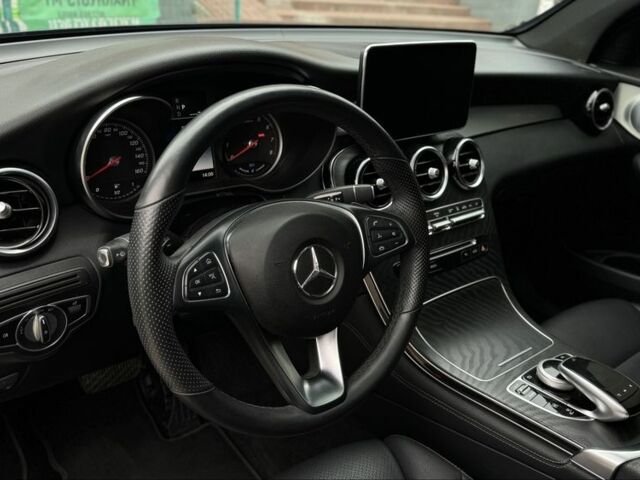 Черный Мерседес ЦЛЦ-класс, объемом двигателя 2 л и пробегом 48 тыс. км за 33500 $, фото 7 на Automoto.ua