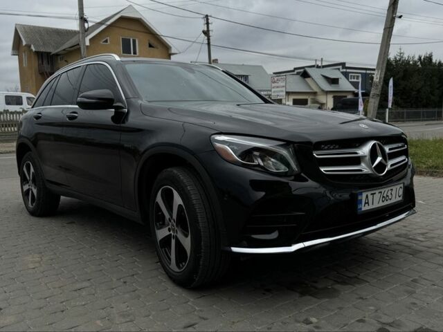 Черный Мерседес ЦЛЦ-класс, объемом двигателя 2 л и пробегом 48 тыс. км за 33500 $, фото 6 на Automoto.ua