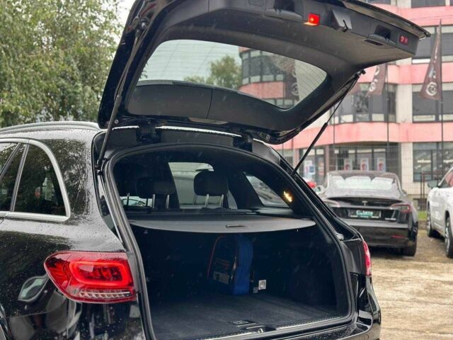 Черный Мерседес ЦЛЦ-класс, объемом двигателя 2 л и пробегом 76 тыс. км за 36500 $, фото 23 на Automoto.ua