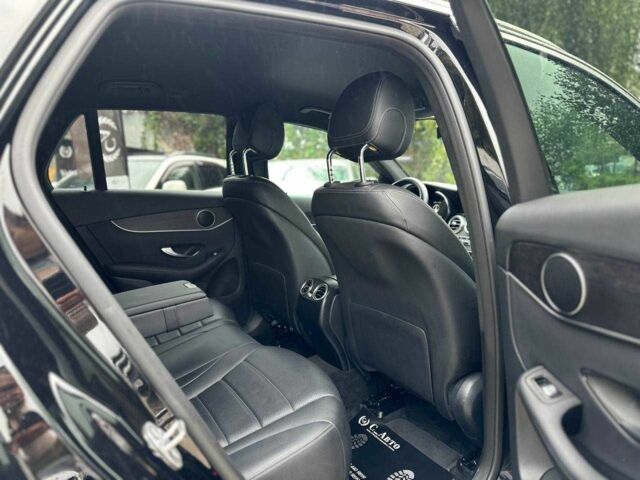 Черный Мерседес ЦЛЦ-класс, объемом двигателя 2 л и пробегом 76 тыс. км за 36500 $, фото 16 на Automoto.ua