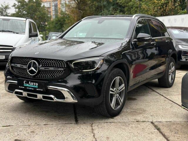 Черный Мерседес ЦЛЦ-класс, объемом двигателя 2 л и пробегом 76 тыс. км за 36500 $, фото 2 на Automoto.ua