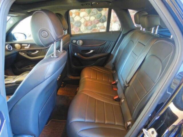 Чорний Мерседес ЦЛЦ-клас, об'ємом двигуна 2 л та пробігом 21 тис. км за 10900 $, фото 10 на Automoto.ua