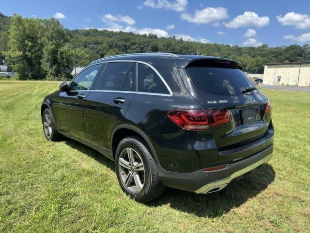 Чорний Мерседес ЦЛЦ-клас, об'ємом двигуна 2 л та пробігом 30 тис. км за 19300 $, фото 3 на Automoto.ua