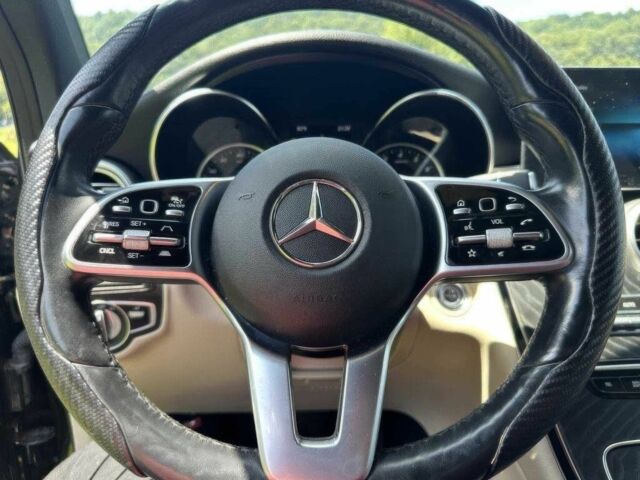 Чорний Мерседес ЦЛЦ-клас, об'ємом двигуна 2 л та пробігом 30 тис. км за 19300 $, фото 7 на Automoto.ua