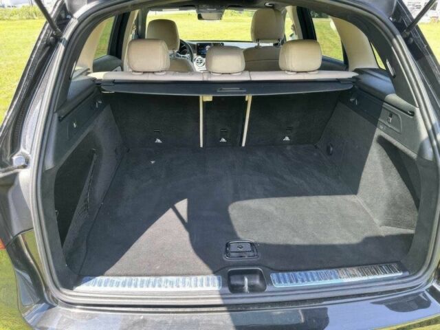 Чорний Мерседес ЦЛЦ-клас, об'ємом двигуна 2 л та пробігом 30 тис. км за 19300 $, фото 11 на Automoto.ua